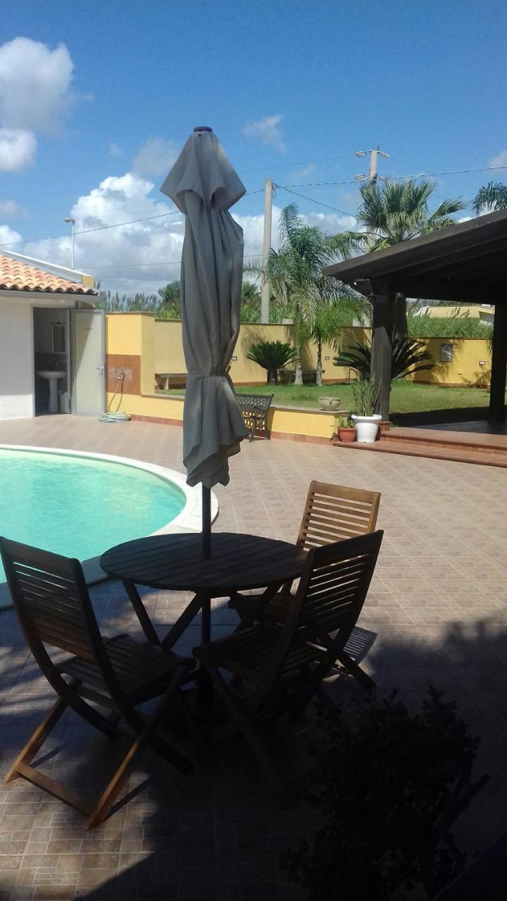 Villa Con Piscina Uso Esclusivo مازارا ديل فالو المظهر الخارجي الصورة